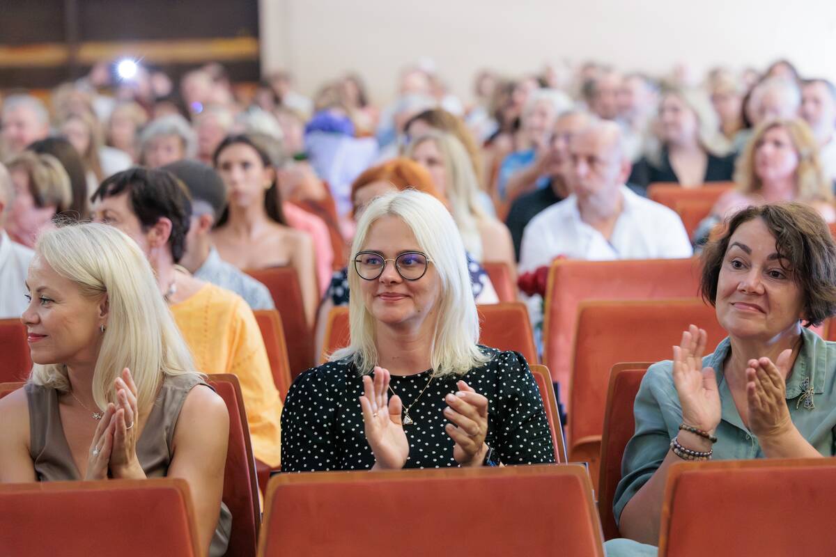 LSMU gimnazijos atestatų įteikimai