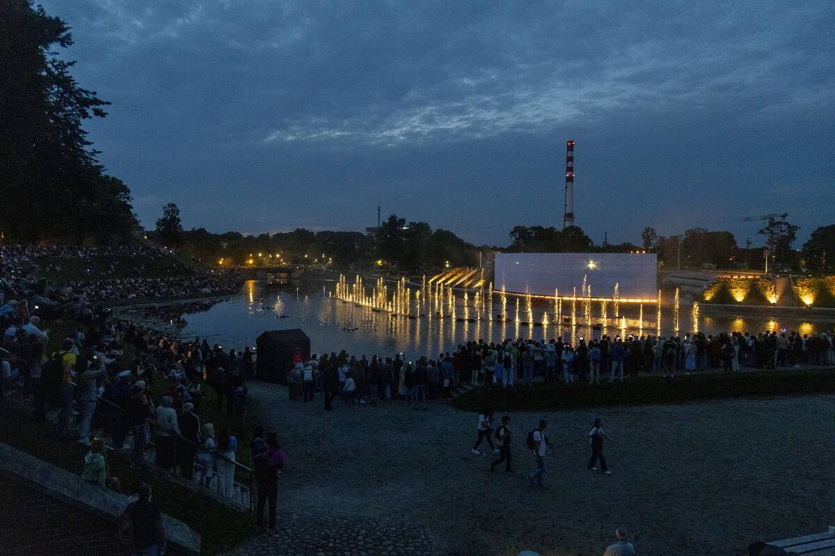 Šokančių fontanų šou