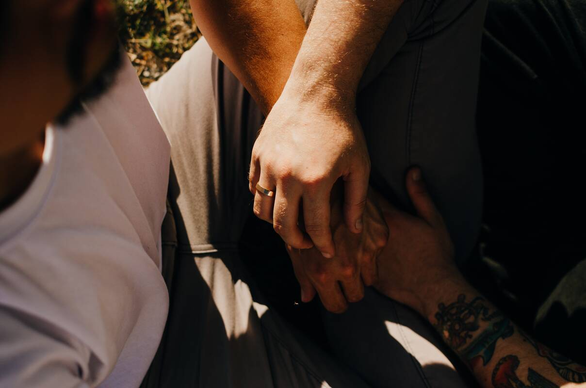 
<span>Po išpuolio prieš homoseksualų asmenį – raginimas</span>
