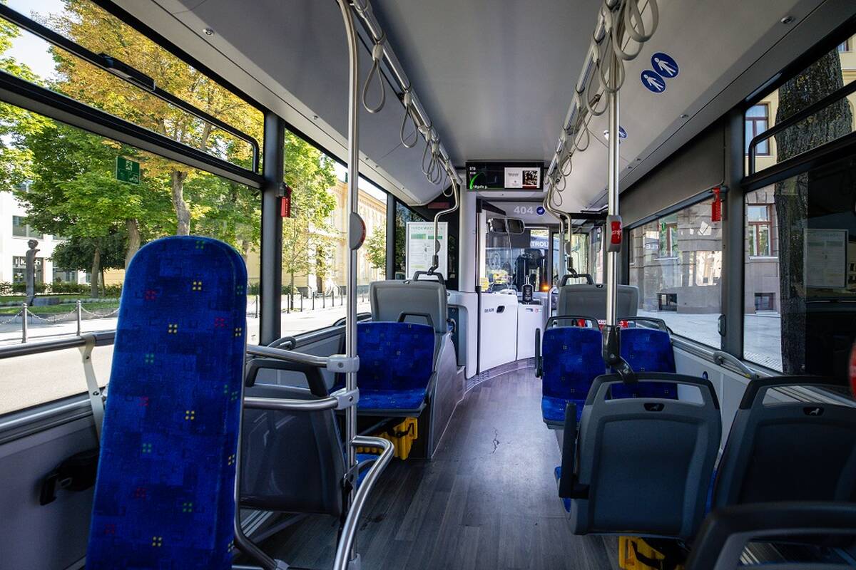 
<span>Netaršiems miestų ir rajonų autobusams – 22,8 mln. eurų paramos</span>
