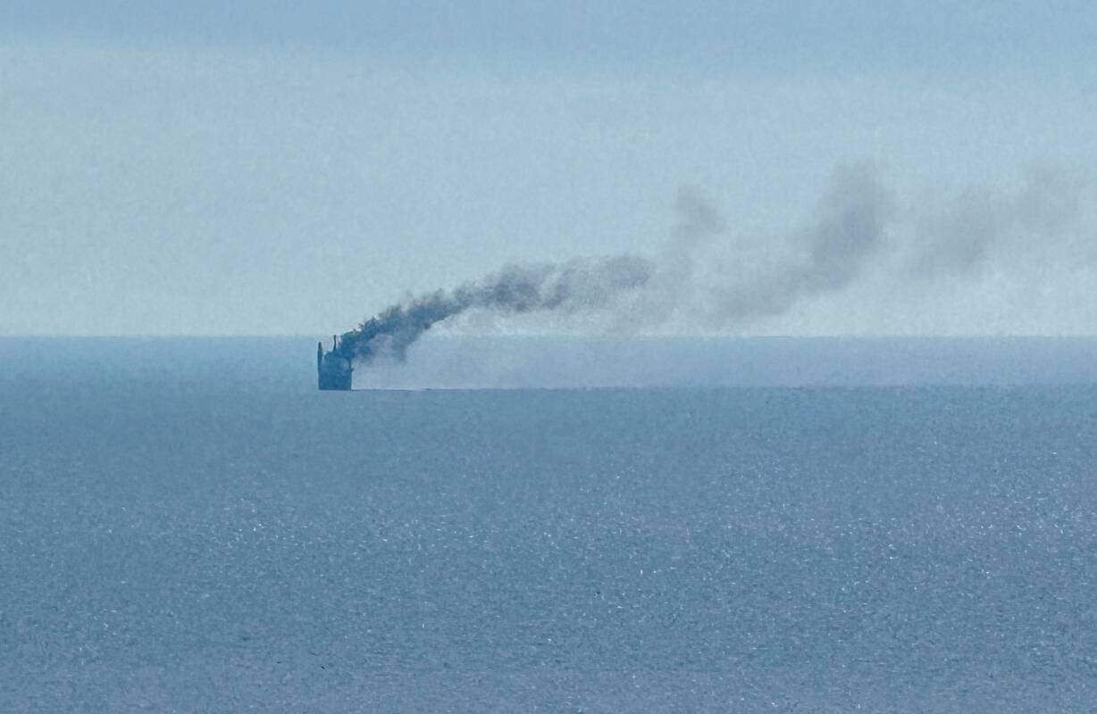 
<span>Rusijos atakos sustabdė laivybą į Ukrainos uostus, vyriausybė ieško sprendimų</span>
