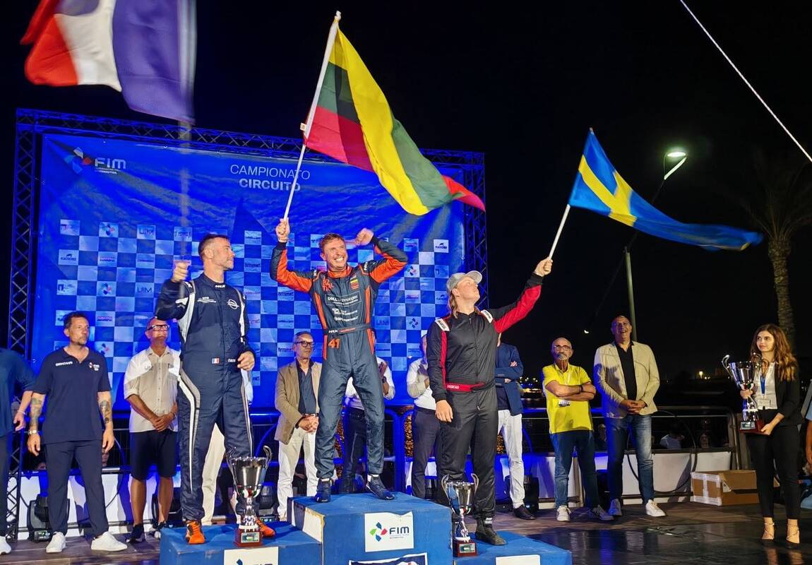 Prizininkai: Brindizyje triumfavo (iš kairės) P. Morinas, E. Riabko ir H. Wibergas.