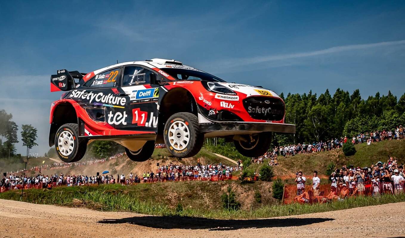 Braliukai: Estijoje įvykusiose WRC lenktynėse septintą vietą užėmė latviai M. Seskas ir R. Francis.