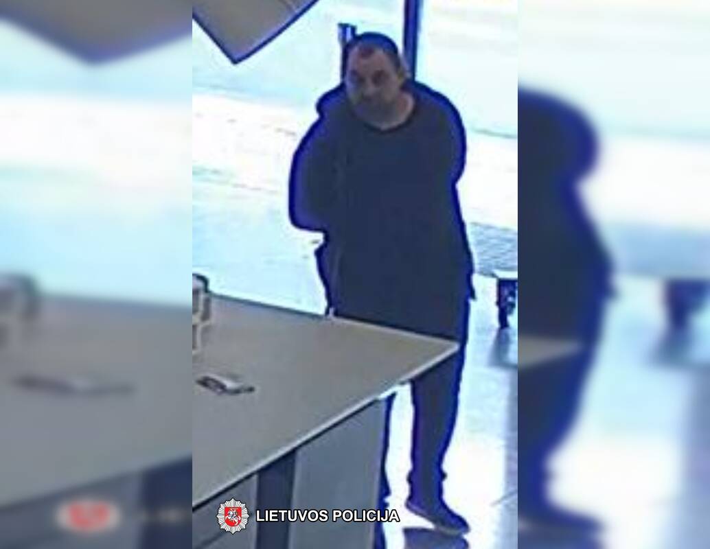 
<span>Sostinės policijos pareigūnai aiškinasi, kas nesusimokėjo už akinius</span>
