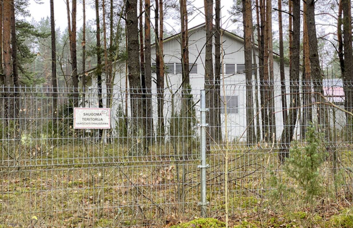 
<span>Lietuva pralaimėjo dar vieną bylą EŽTT dėl neteisėto kalinimo įtariamame CŽA kalėjime</span>
