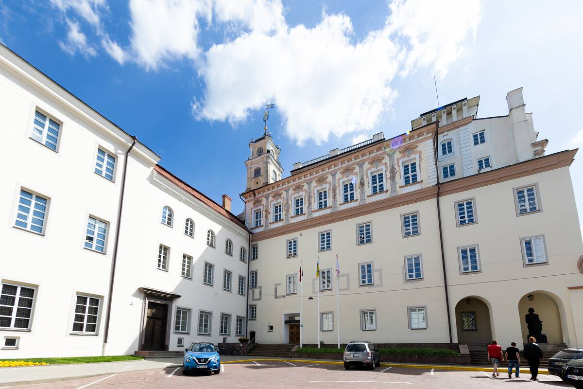 
<span>Vilniaus universiteto fizikai sukūrė jutiklį, galintį tiksliai aptikti radiaciją</span>
