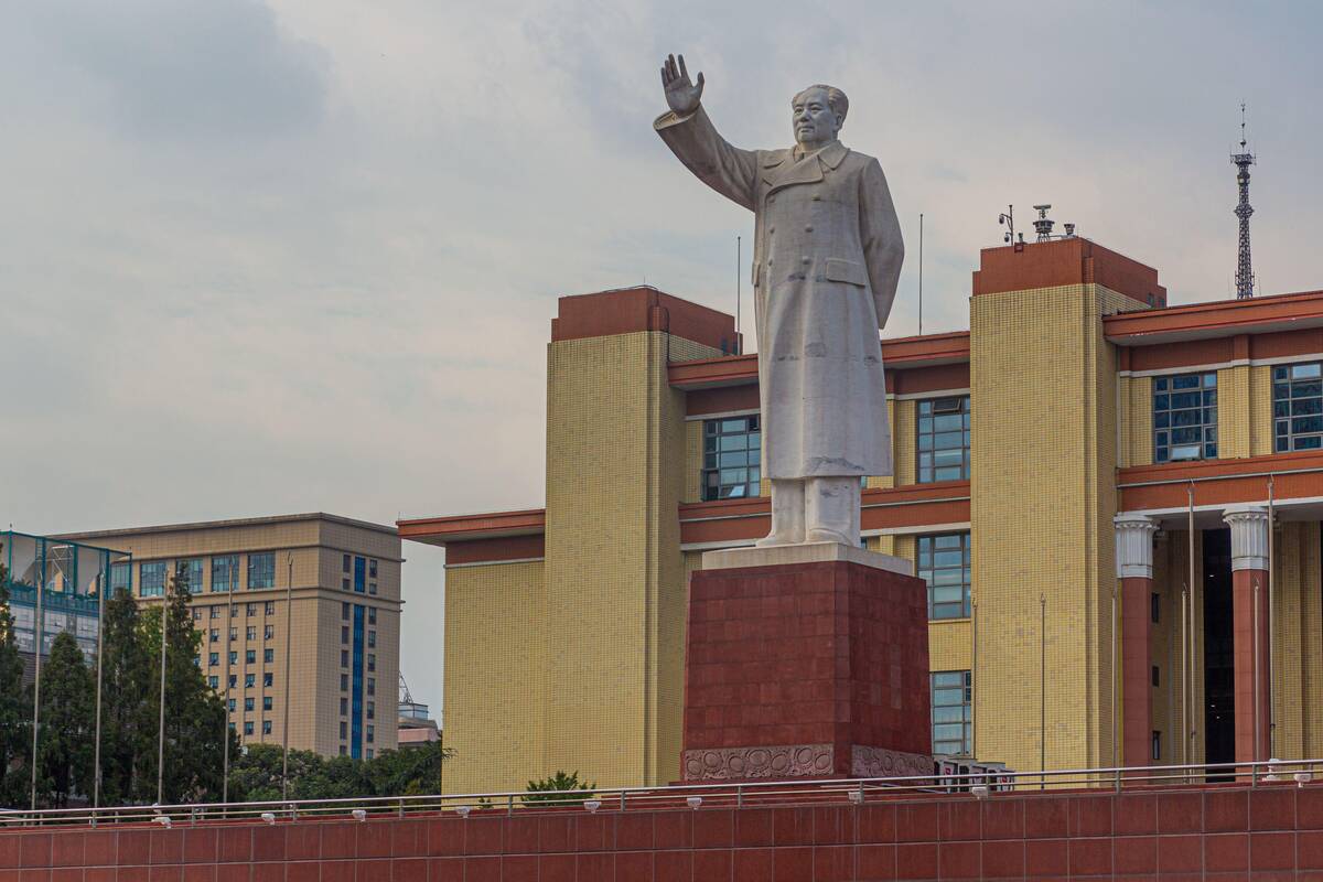 
<span>Buvusiam kinų valdininkui skirta mirties bausmė: kyšiai skaičiuojami šimtais milijonų dolerių</span>
