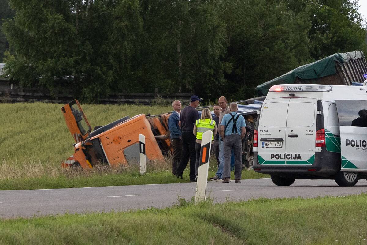 Tragiška avarija Vilniaus rajone, per kurią žuvo 19-metė
