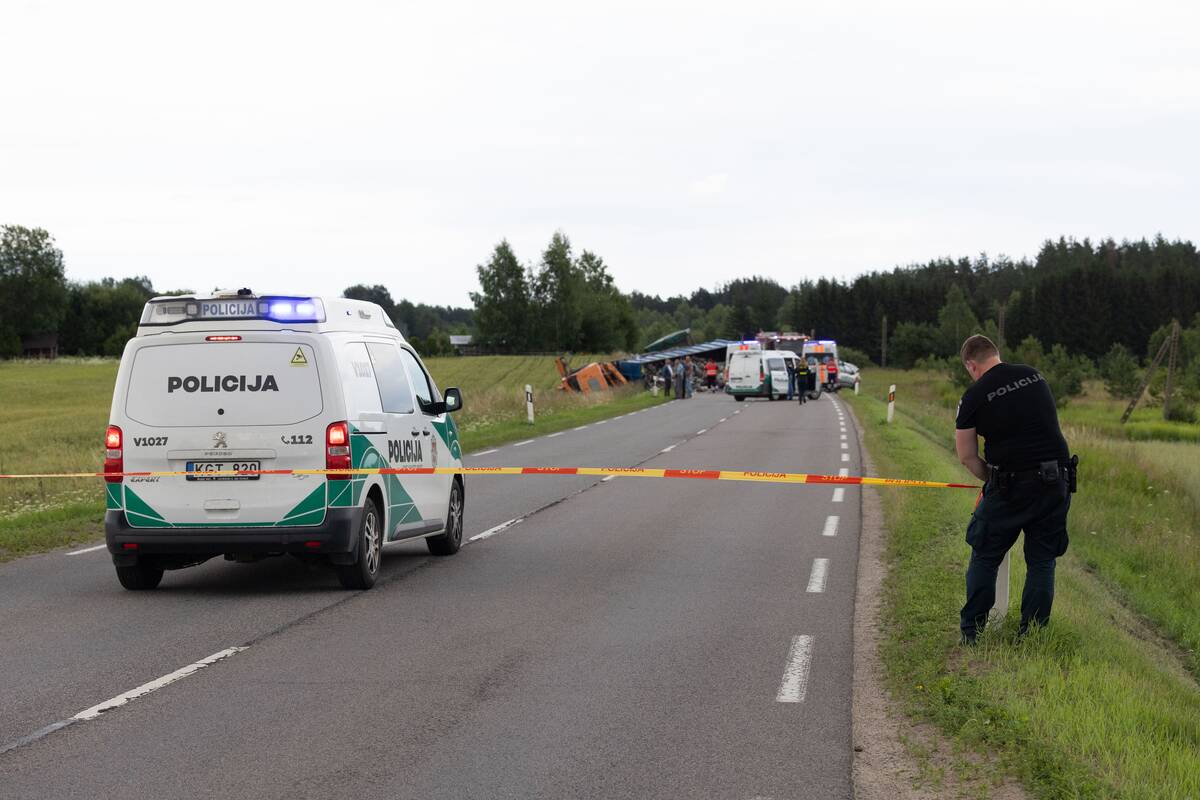 Tragiška avarija Vilniaus rajone, per kurią žuvo 19-metė