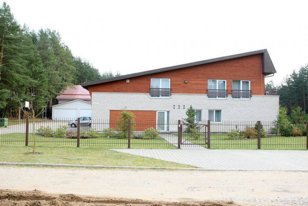 
<span>Glaustai: diskusijos dėl CŽV kalėjimo, pagalba Latvijai ir Prancūzijai</span>
