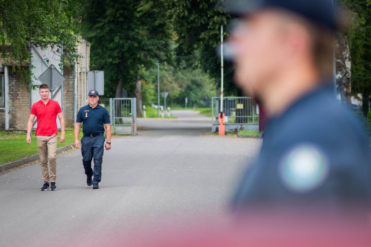 Išlydėta Lietuvos ugniagesių gelbėtojų komanda