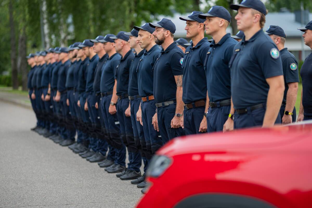 Išlydėta Lietuvos ugniagesių gelbėtojų komanda