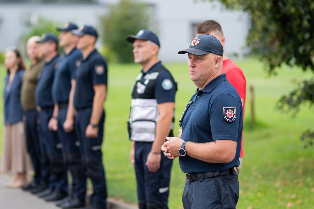 Išlydėta Lietuvos ugniagesių gelbėtojų komanda