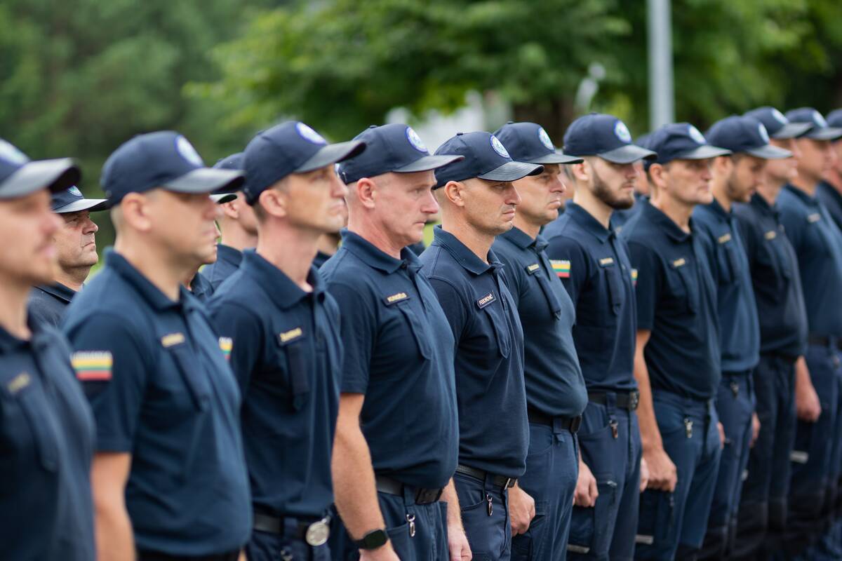 Išlydėta Lietuvos ugniagesių gelbėtojų komanda
