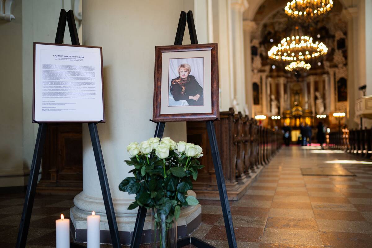 Šv. Jonų bažnyčioje – atsisveikinimas su Kazimira Prunskiene