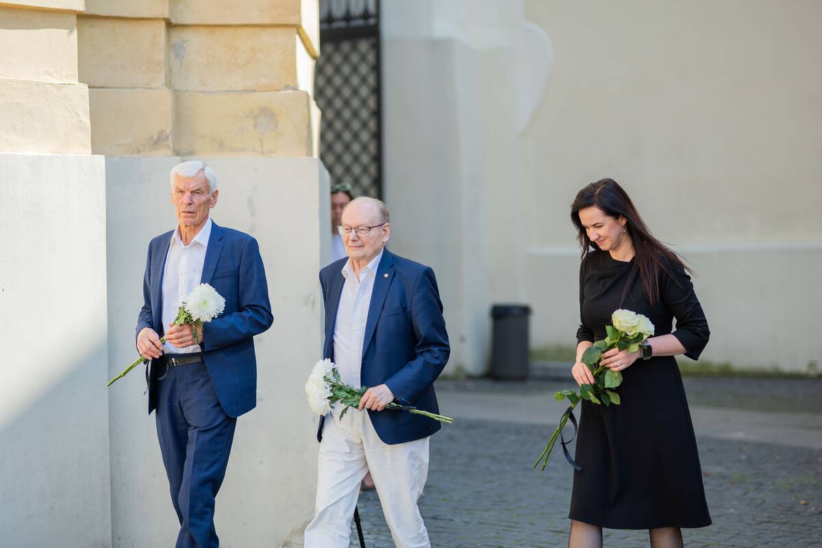 Šv. Jonų bažnyčioje – atsisveikinimas su Kazimira Prunskiene