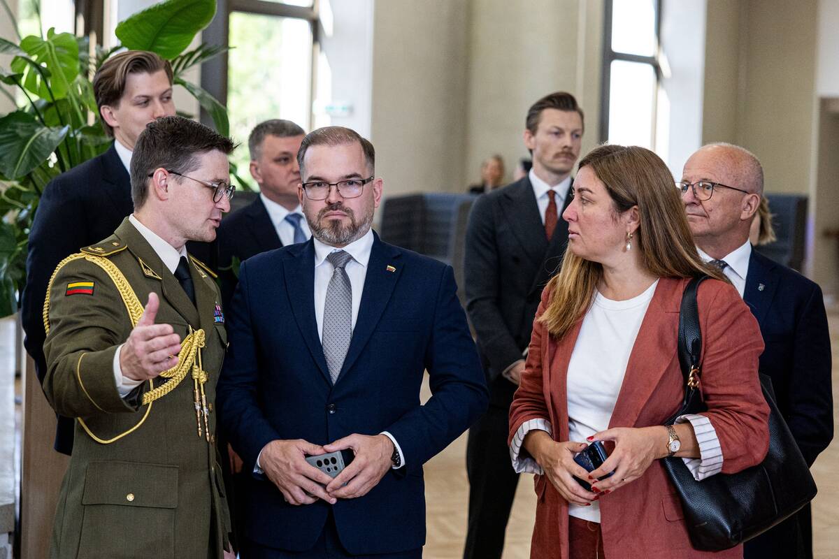 Lietuva ir Ukrainos DEMZ pasirašė sutartį dėl naujos amunicijos gamyklos Lietuvoje 