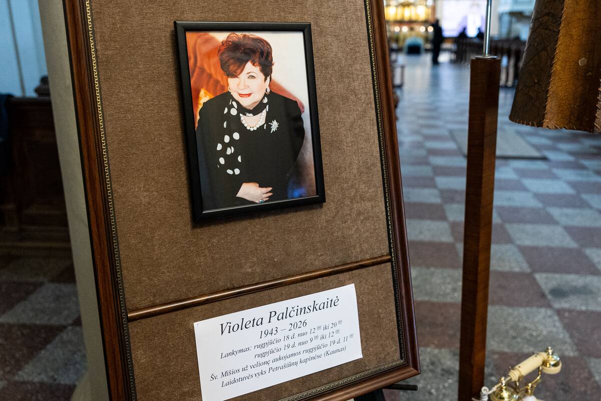 Atsisveikinimas su poete Violeta Palčinskaite