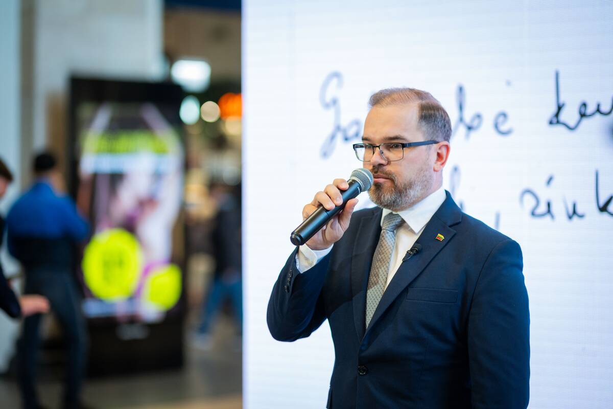 Instaliacijos „Besąlygiškos laisvės link“ atidarymas