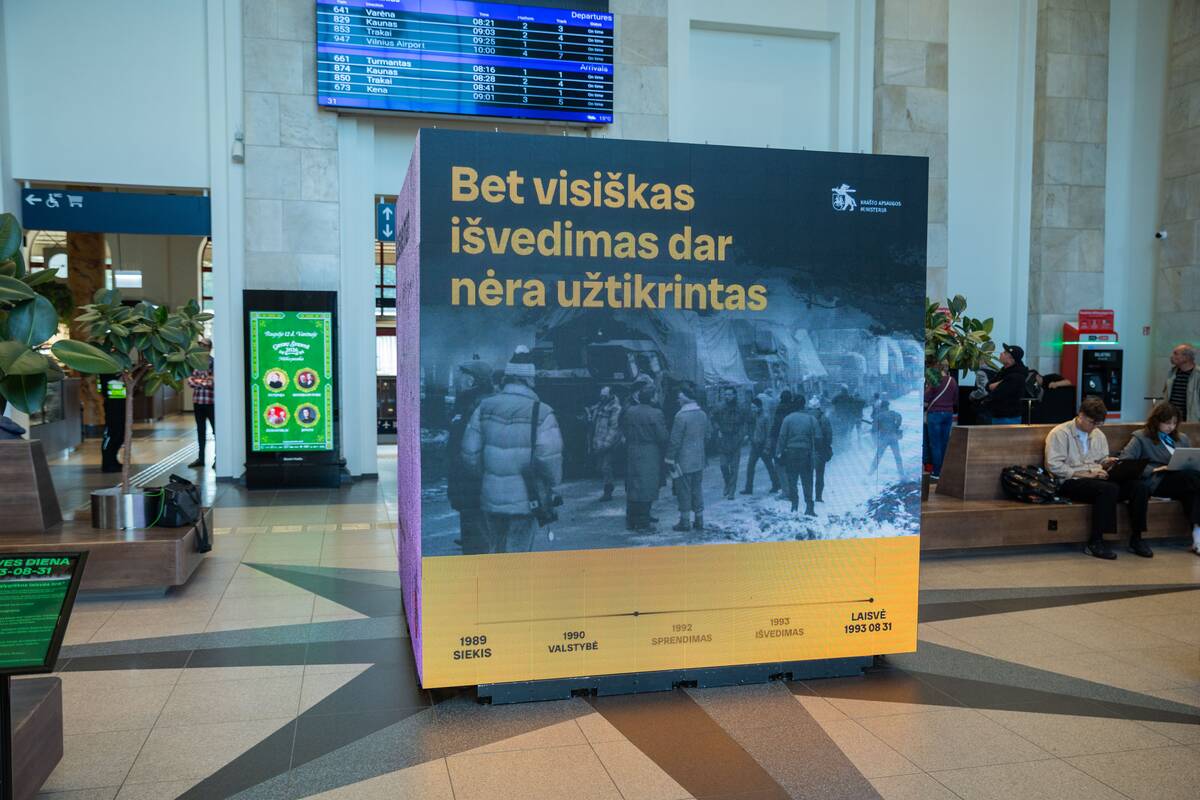 Instaliacijos „Besąlygiškos laisvės link“ atidarymas