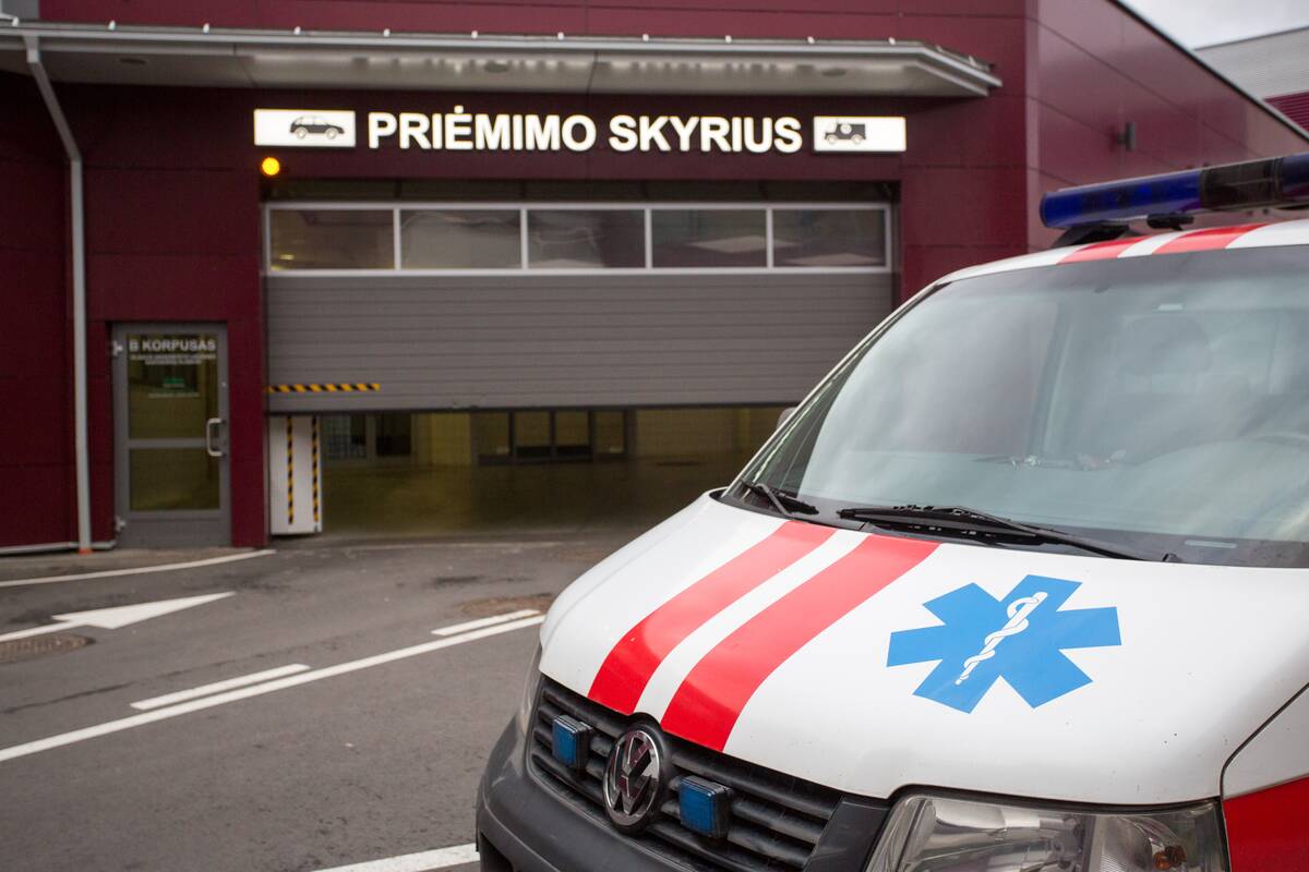 
<span>Palangoje nežinomas automobilis partrenkė ir sužalojo nepilnametį</span>
