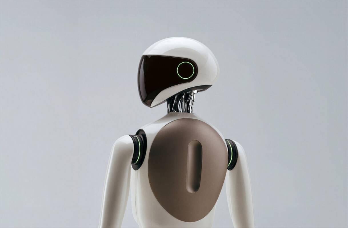 
<span>Greičiausias humanoidinis robotas pasaulyje aplenkė Usainą Boltą</span>
