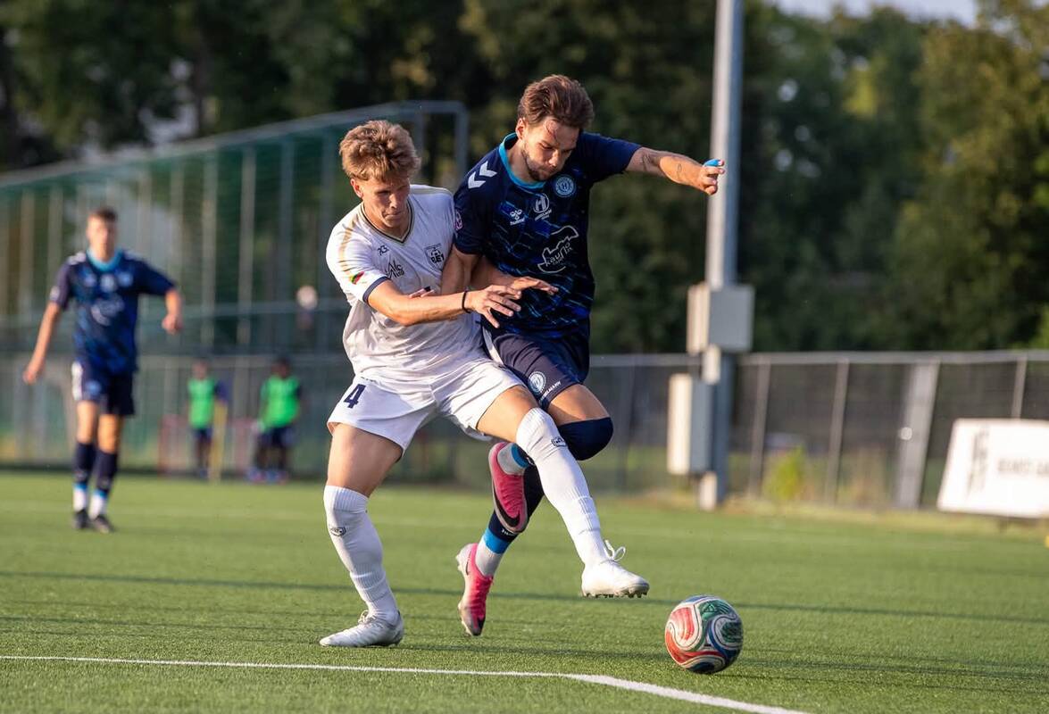 
<span>Futbolo lygoje - naujas snaiperių lyderis</span>
