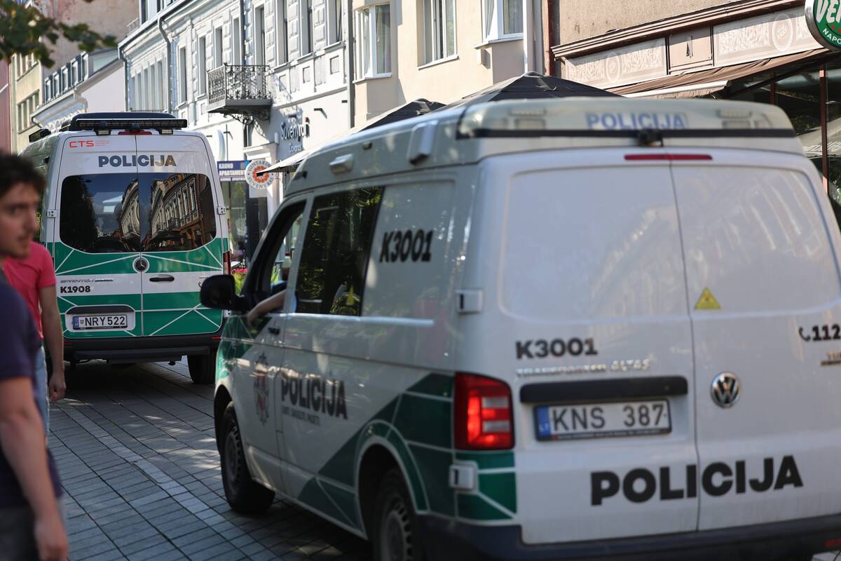 „Kauno Žalgiris“ prieš Stambulo „Bešiktaš“: sirgalių eisena Kauno centre