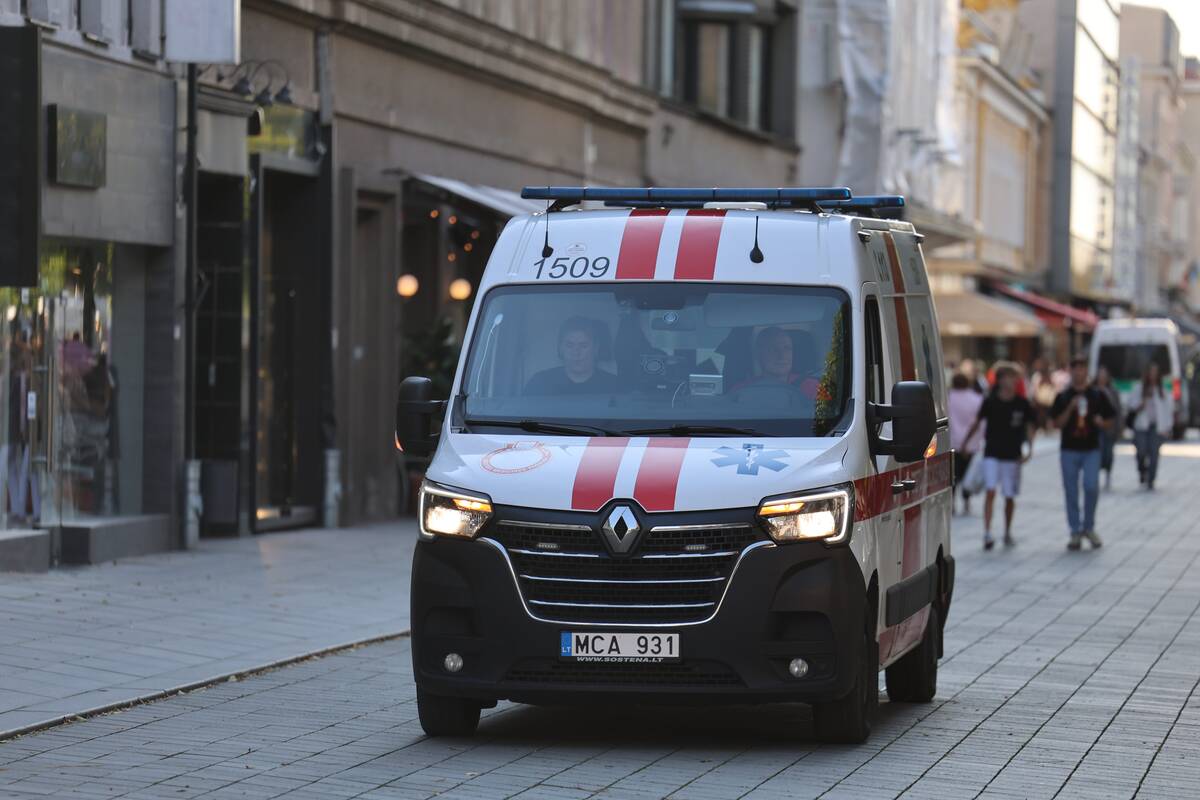 „Kauno Žalgiris“ prieš Stambulo „Bešiktaš“: sirgalių eisena Kauno centre