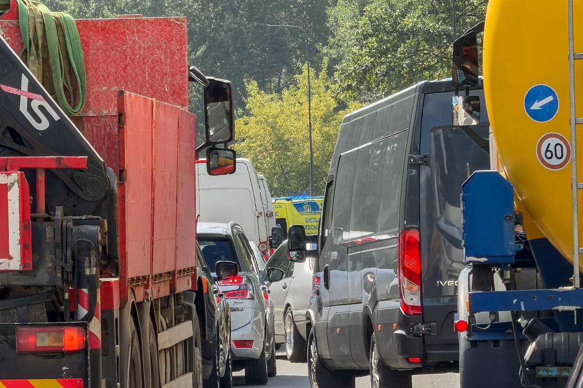 Smarki avarija Ateities plente