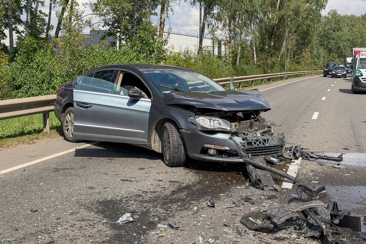 Smarki avarija Ateities plente