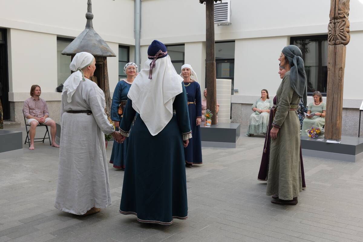 "Suburtynėje" visą parą skambėjo sutartinės