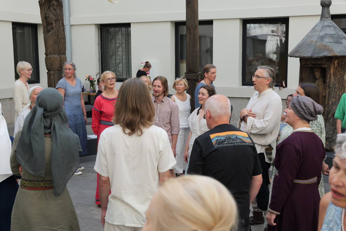 "Suburtynėje" visą parą skambėjo sutartinės