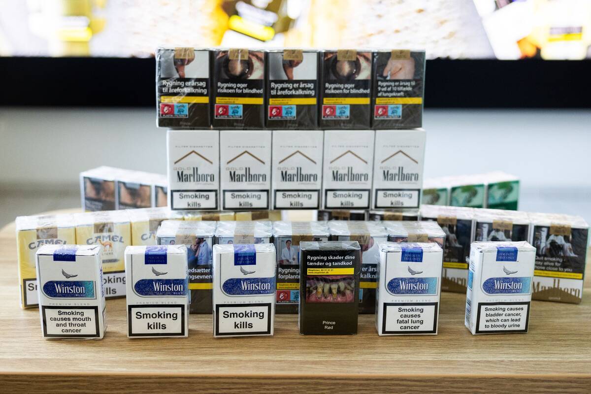 
<span>Glaustai: teismui perduota byla dėl nelegalaus cigarečių fabriko Kaune</span>

