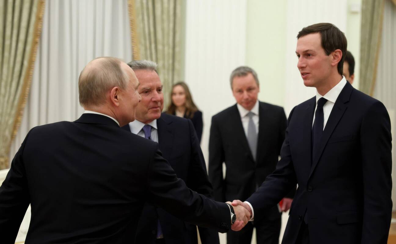 
<span>Prieš JAV atstovų vizitus į Kyjivą ir Maskvą Rusija atmeta karo Ukrainoje įšaldymą</span>

