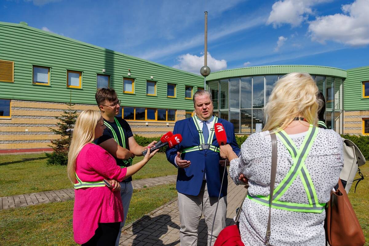 Taurimas Vays – Giraitės ginkluotės gamykloje