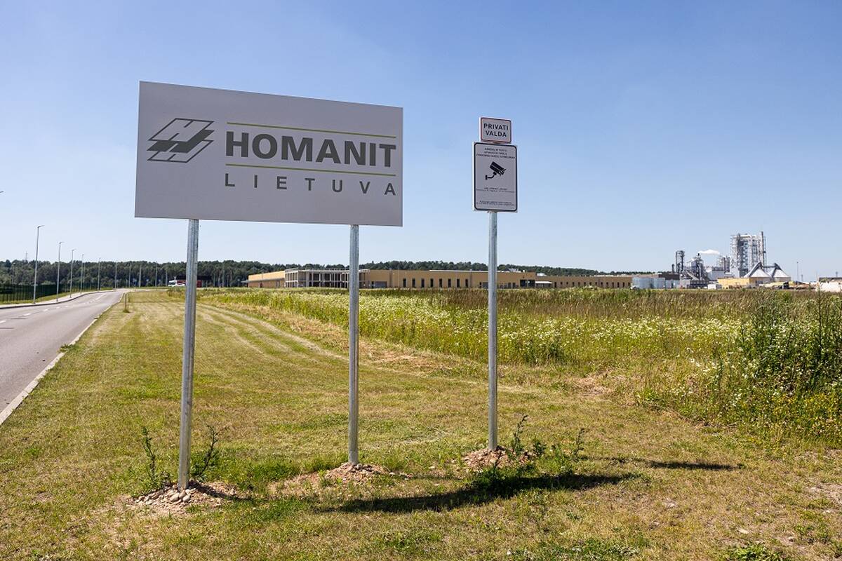 
<span>Viceministras dėl „Homanit“: gamyklų statyba per arti gyvenviečių gali kelti įtampą</span>
