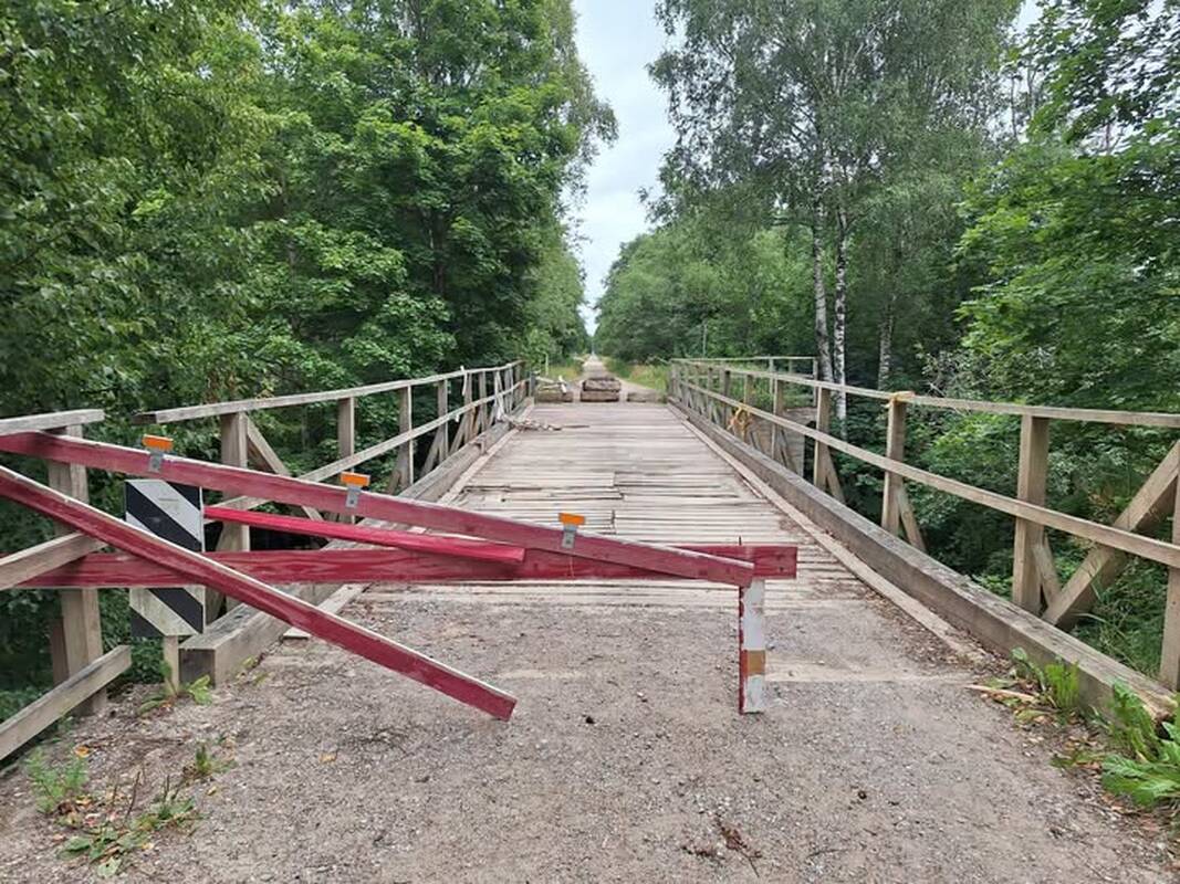 Remontuos: Kretingos rajono savivaldybė ruošiasi sutvarkyti tiltą, jungiantį Kalgraužių ir Mažučių kaimus.