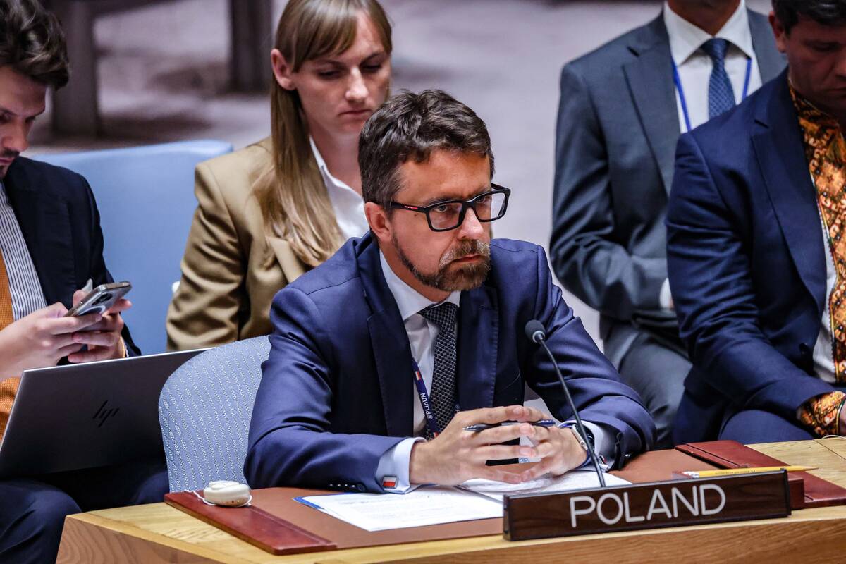 
<span>Lenkijos diplomatas: Rusijos agresija Ukrainoje kelia grėsmę kaimyninėms valstybėms</span>
