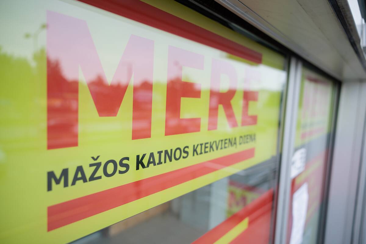 
<span>FNTT: gautos kelios dešimtys tiekėjų prašymų dėl leidimų atsiimti „Mere“ likusias prekes</span>
