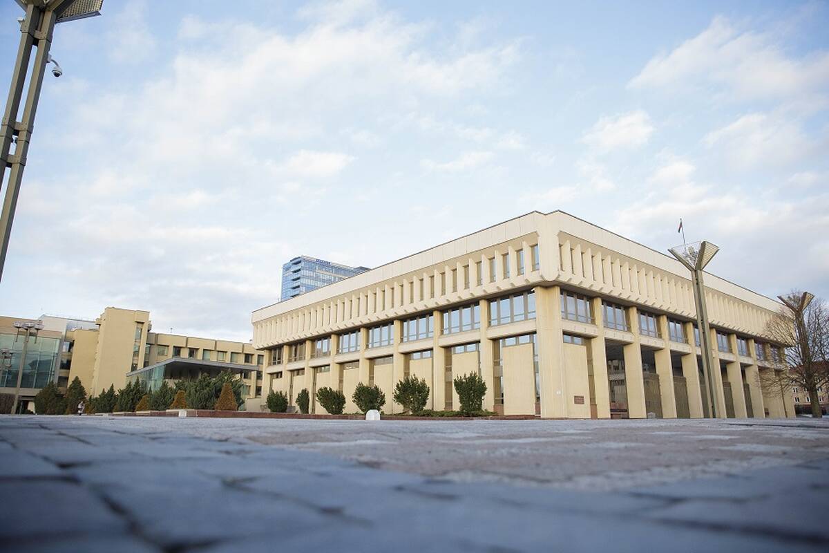 
<span>Patvirtino: ką siūlo ministrų kabinetas?</span>
