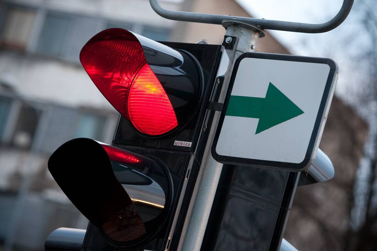 
<span>Taminskas atskleidė ketinimus dėl žalių rodyklių prie šviesoforų – ar bus grąžintos?</span>
