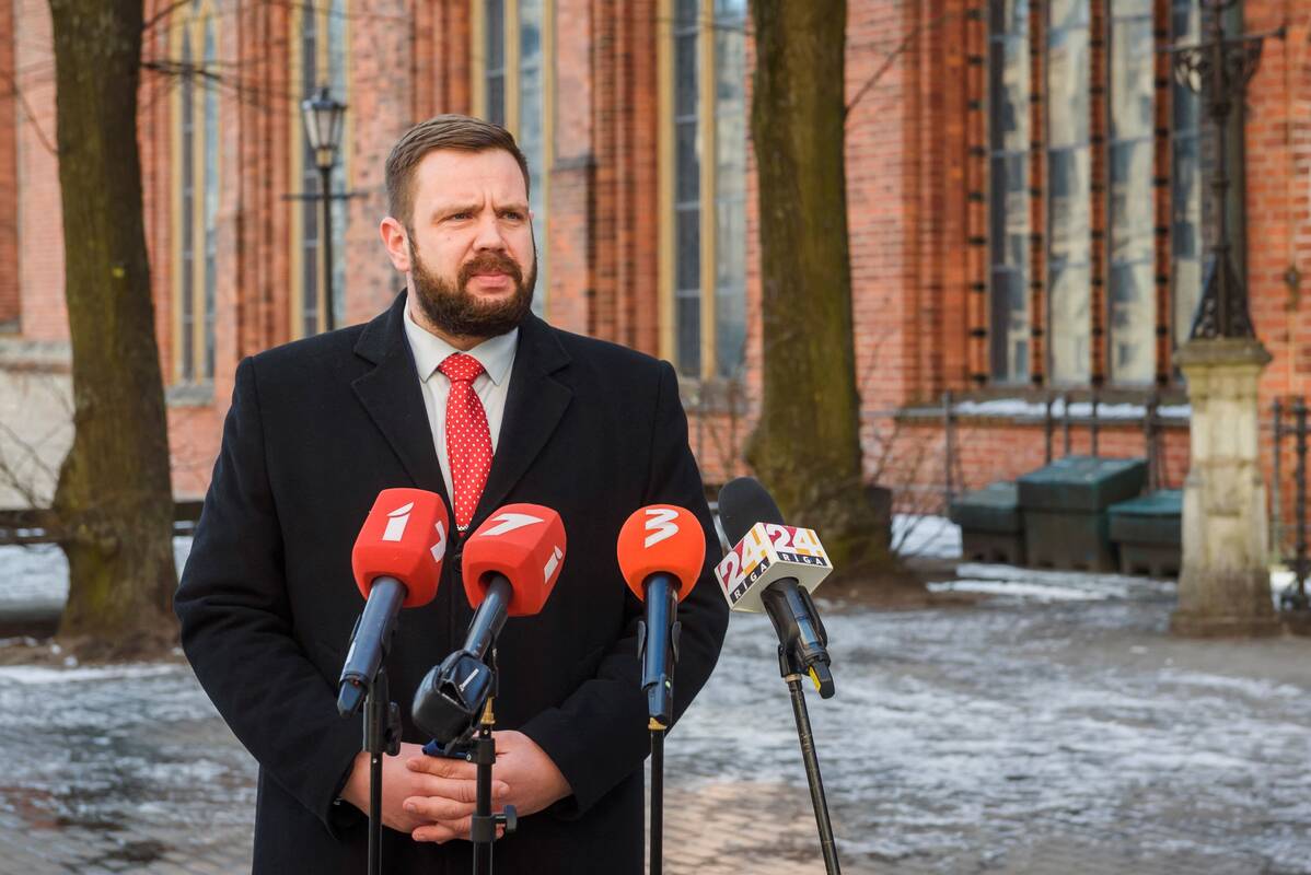 
<span>Latvijos ministras: nepaprastoji padėtis pasienyje nėra artėjančio užpuolimo ženklas</span>
