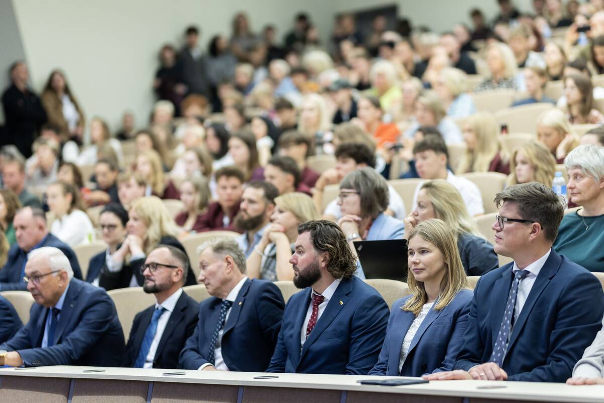 Vyriausybės nariai lankėsi Klaipėdos universitete