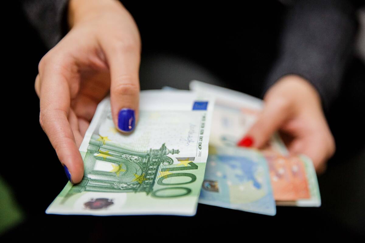 
<span>Sukčiaujant iš valstybės biudžeto pasisavinta 909 tūkst. eurų</span>
