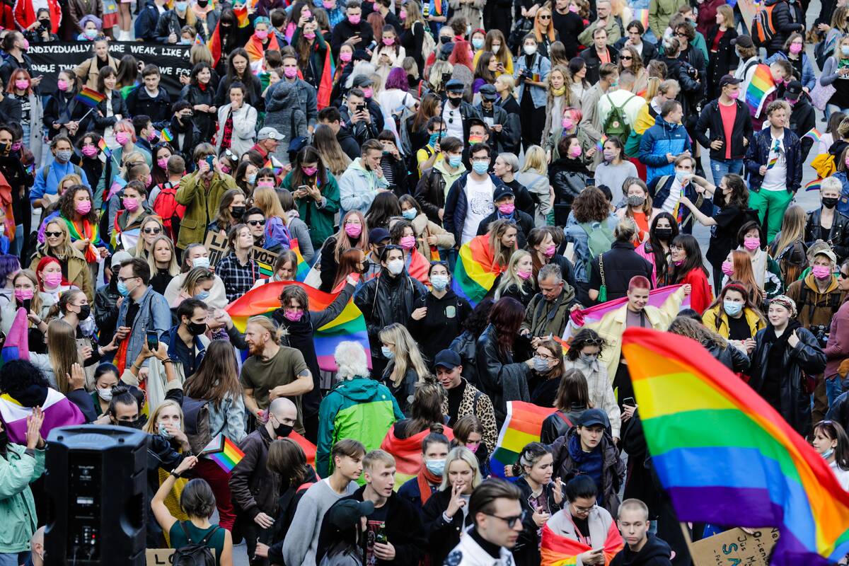 
<span>„Kaunas Pride“ organizatoriai siunčia žinutę: buvom, esam, būsim</span>

