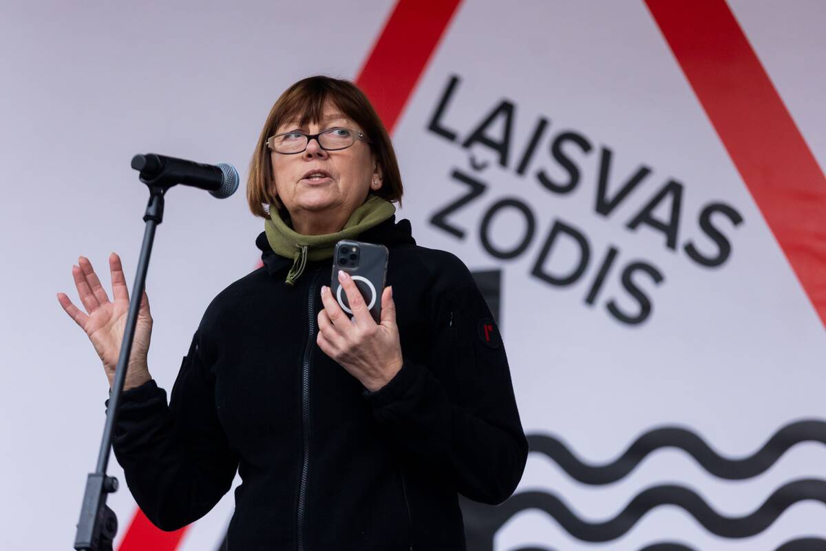 
<span>Geros žinios Miliūtei: teismas nekeitė sprendimo dėl vidurinio piršto rodymo</span>
