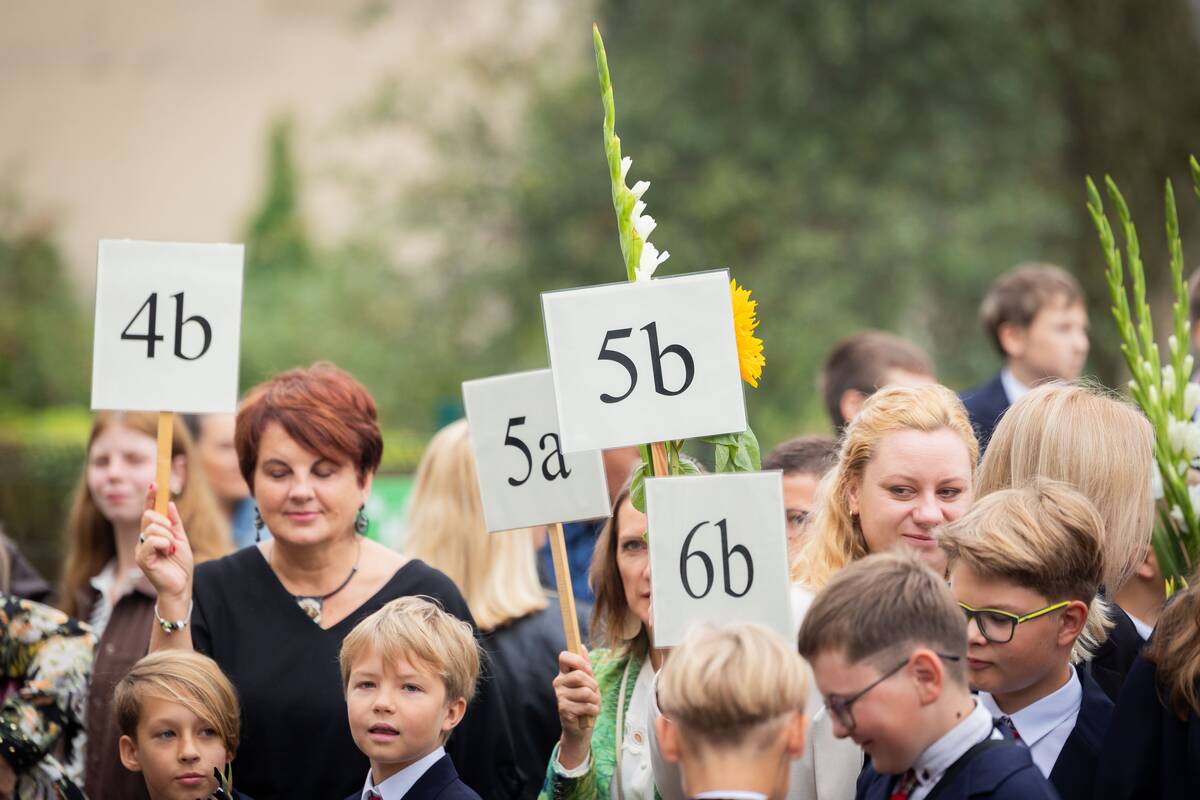 Maišiagalos LDK Algirdo gimnazijos Rugsėjo 1-oji su prezidentu