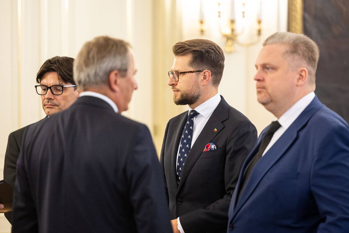 Pasitarimas dėl audros padarinių Prezidentūroje