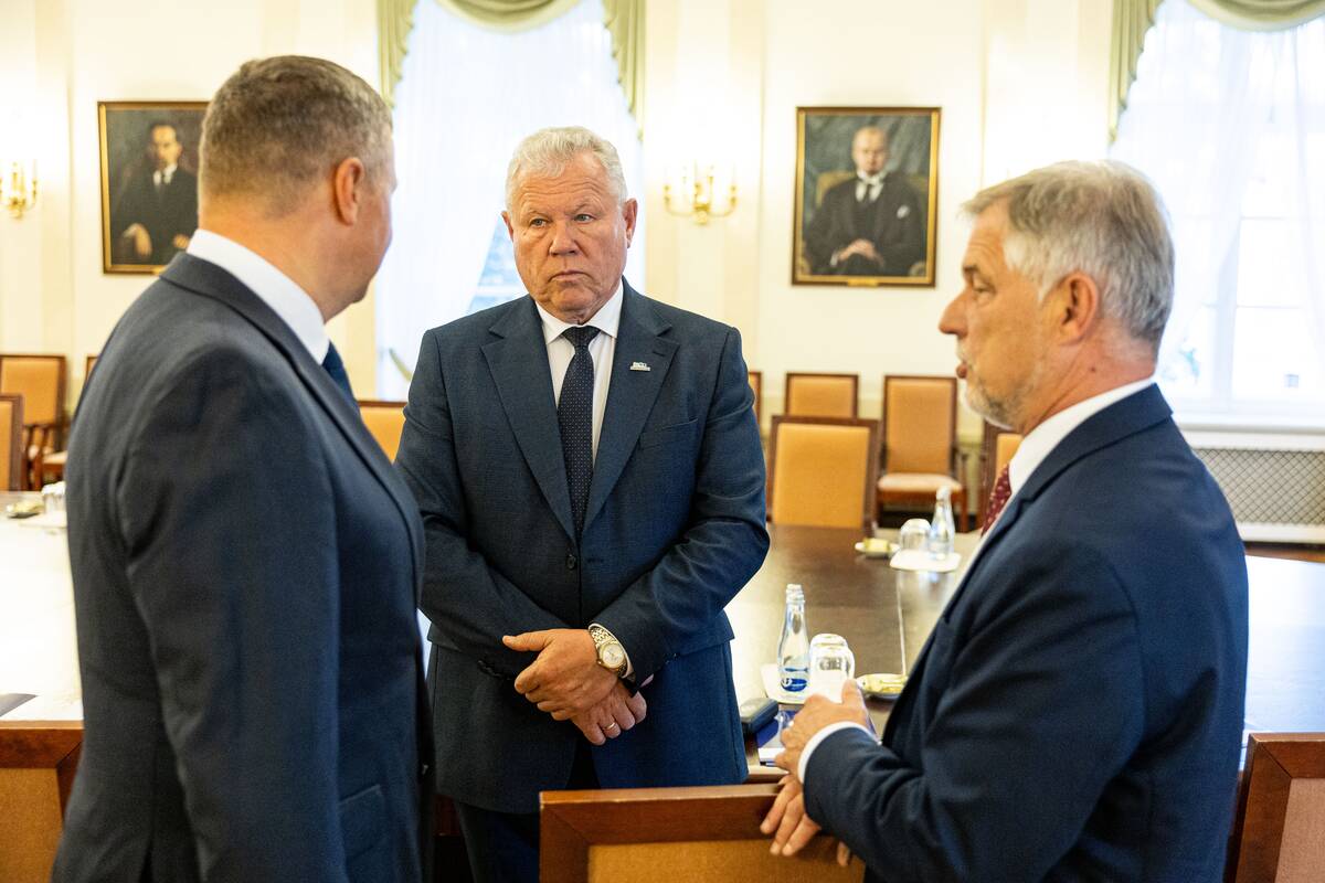 Pasitarimas dėl audros padarinių Prezidentūroje